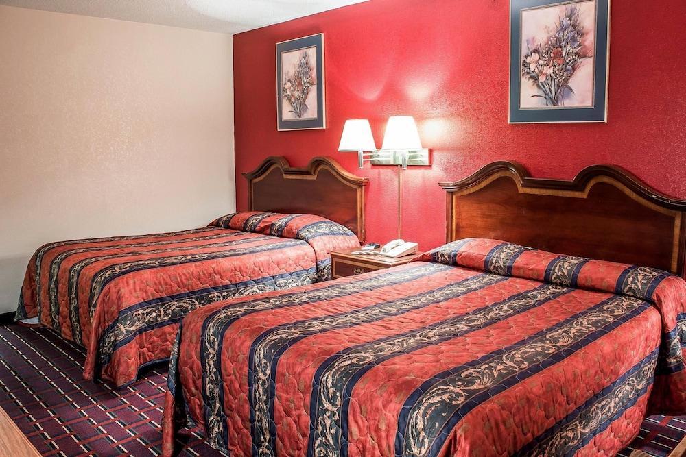 Quality Inn Henderson I-85 Экстерьер фото