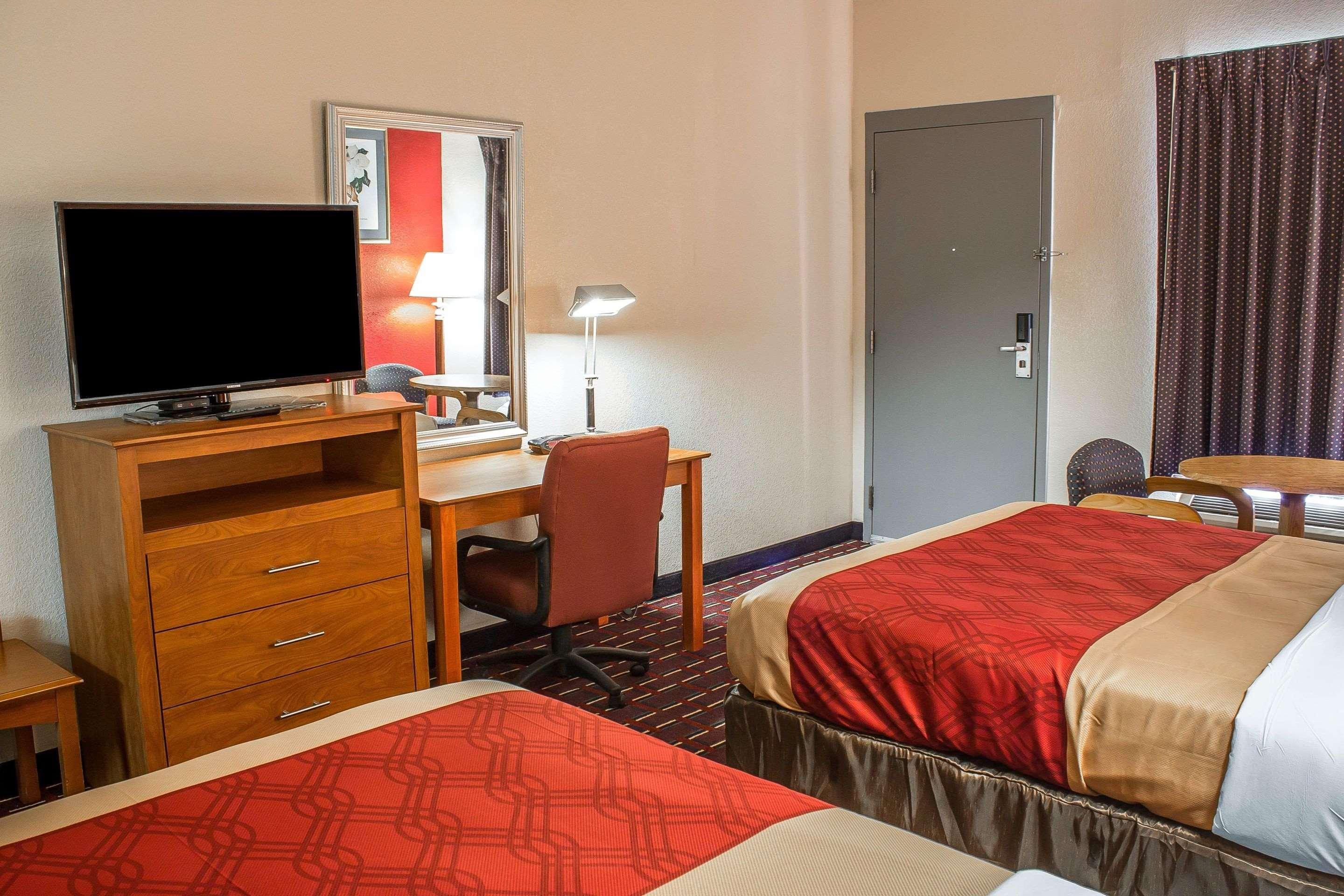 Quality Inn Henderson I-85 Экстерьер фото