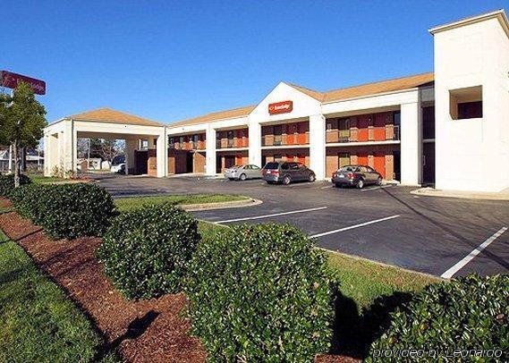 Quality Inn Henderson I-85 Экстерьер фото